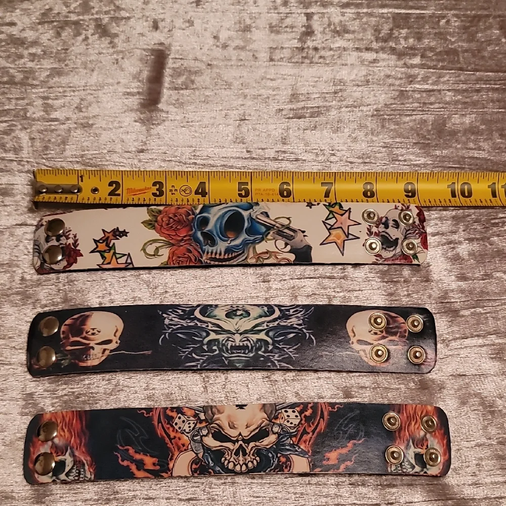 NWOT Men's Braclets Ed Hardy Type Style 3 For 15 - Picture 2 of 3
